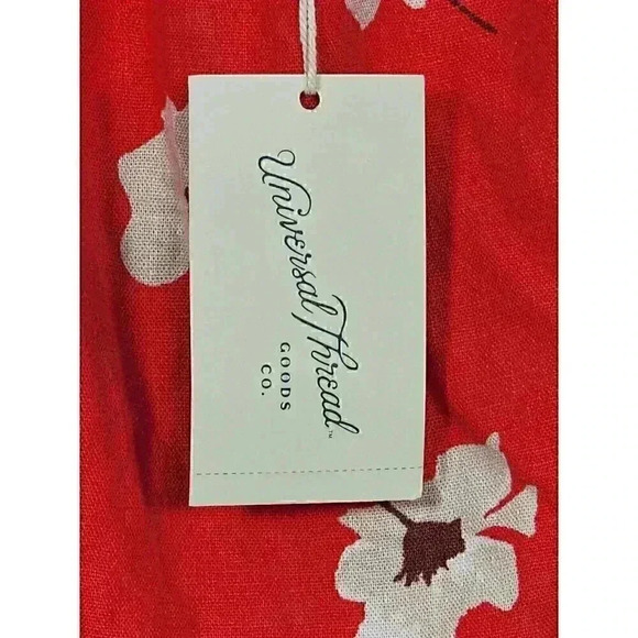 NWT Universal Thread Women's Puff Elbow Sleeve Offshoulder Blouse Red Floral XL - Picture 3 of 6